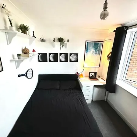 Rum i privatbostad Customerhouse, 1 Double Room, 1 *